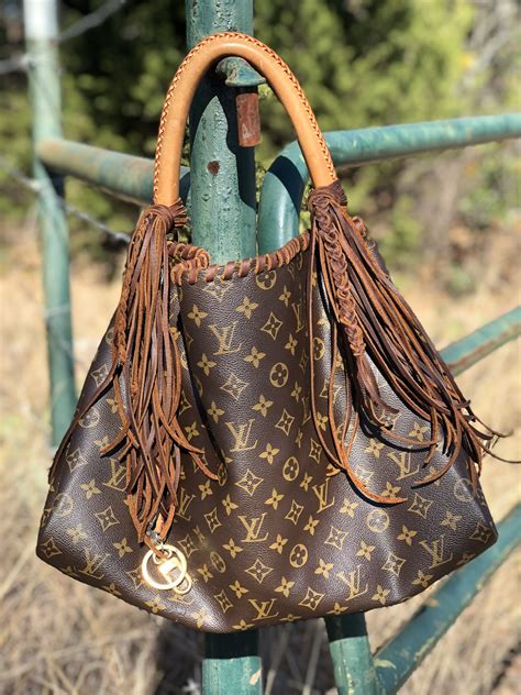 vintage boho louis vuitton.